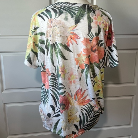 Tryst Floral Print‎ Twist Front T-Shirt Tropical Short Sleeve Top Large - Picture 3 of 6